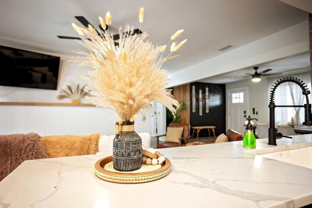 Cozy Lakefront Home W/ Pool -7 Mins From Legoland Уинтър Хевън Екстериор снимка